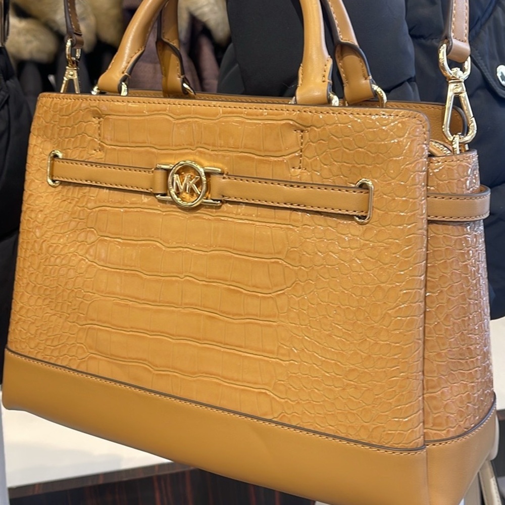MICHAEL KORS
Reed Large Leather Belted Satchel Crossbody Handbag
Deer Crocodile